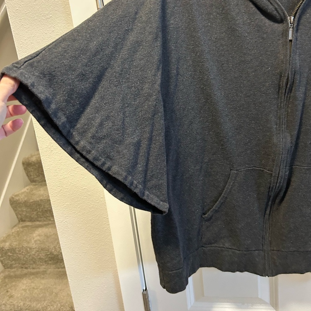Caslon, charcoal, gray poncho, short sleeve sweater cardigan - Picture 3 of 4